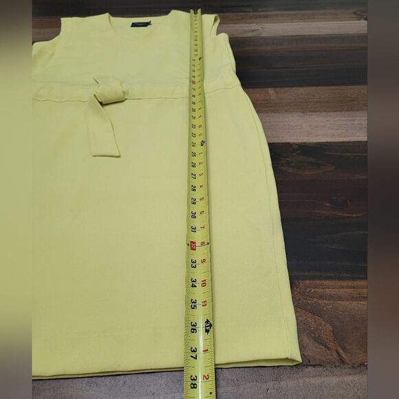 Just Taylor Tie Waist Sleeveless Dress V Neck Yellow Knee-length Casual Size 8 - Picture 7 of 9